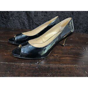 Ellen Tracy Vanna Black Patent Leather Peep-Toe Pumps Sz. 9.5M Classic & Stylish